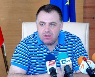 Стопаните от Лозенец влизат в нивите си до два дни