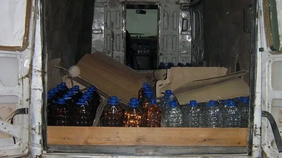 Конфискуваха 6 тона контрабанден алкохол