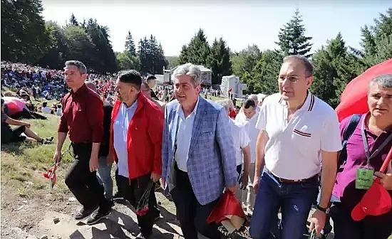 Първанов: Връщаме се в мача!