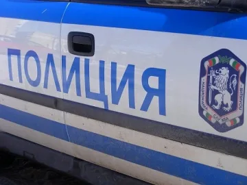 Влюбени посетиха ареста три пъти за три часа
