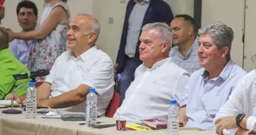 Възможно ли е? Кой се връща триумфално в БСП
