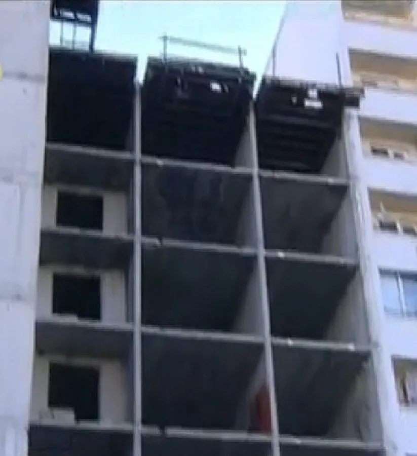 Опасен блок тормози хората в "Люлин"