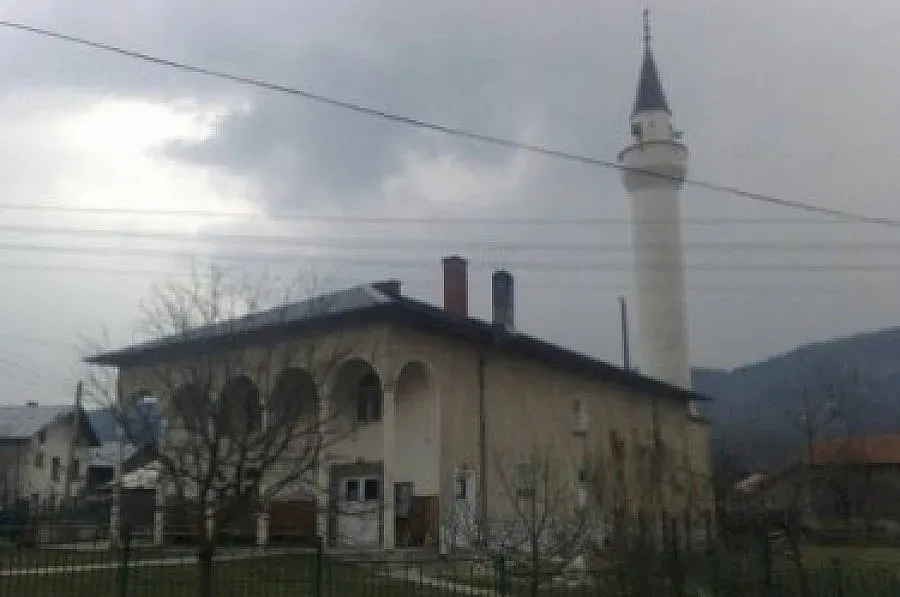 Обвиниха 13 за участие в "Ал-Уакф ал-ислями"