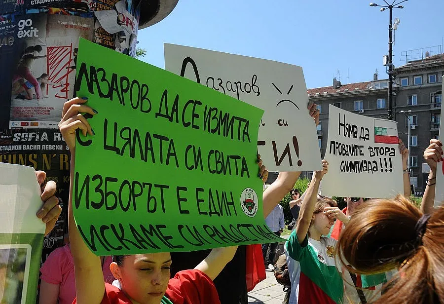 Стойчев започва война с волейболната федерация