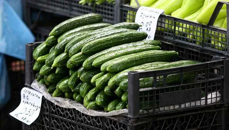 Плодове и зеленчуци поевтиняват