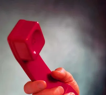 Ало-измамник се представя за прокурор