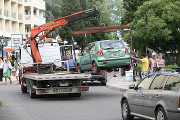 Трафикът в Слънчев бряг под контрол от днес