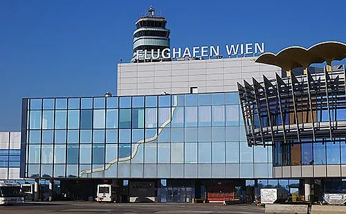 Драма на голямо летище в Европа! Коя е причината