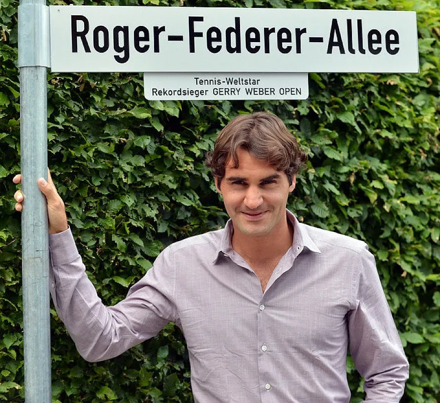 Кръстиха улица на Федерер в Германия