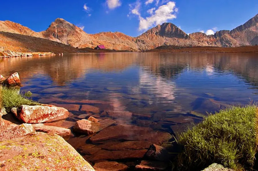 Жегата счупи рекорди само в планините