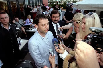 Добрев: Чакаме до 8% повече туристи