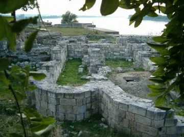 С 1 млн. лв. първата патриаршия пак блесва