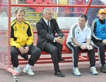 Камата стяга редиците в Ловеч