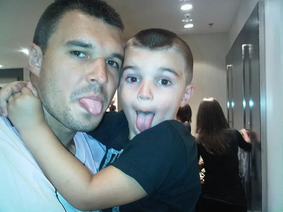 Валери рухнал заради номерата на Алисия