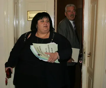 Парламентът гласува за ВВС през септември