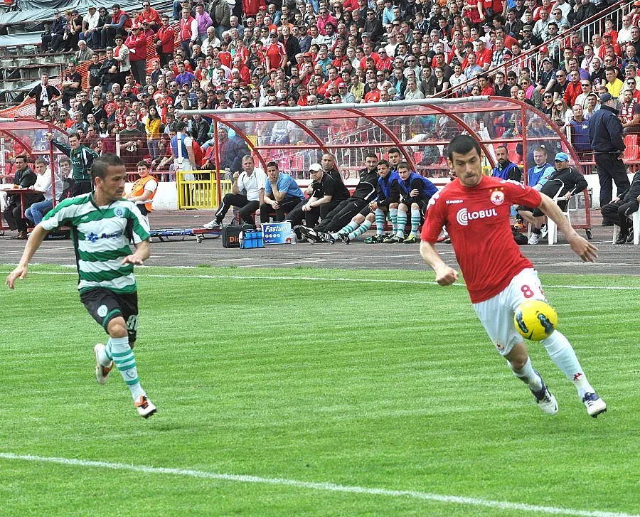 Чистката в ЦСКА започна, Стойчо маха Трифонов