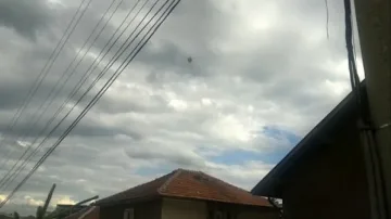 Перничани видяха НЛО след земетресението