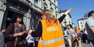 Две сгради рухнаха след взрив в Италия