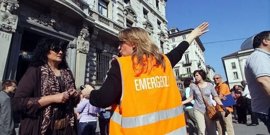 Две сгради рухнаха след взрив в Италия