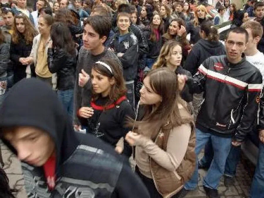 По-малко деца напускат училище