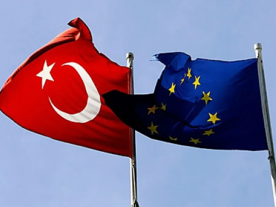 Турция се извини за скандална карта