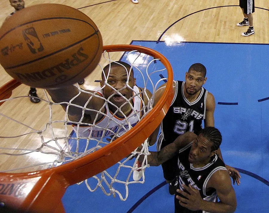 "Оклахома" стигна финала в НБА