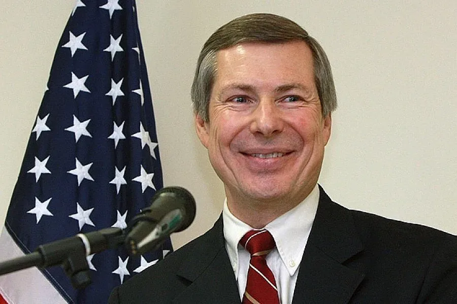 Уорлик: Никой не е над закона