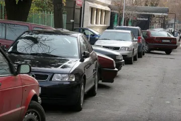 Дават на съд новите правила за паркиране в София