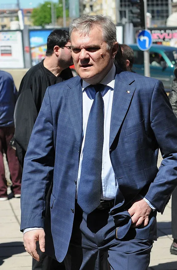 Р. Петков: Танов закрива митница заради гафа с личните данни