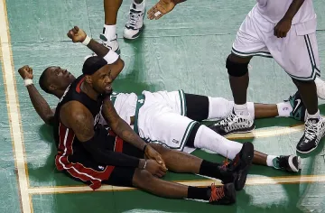 "Бостън" изравни на "Маями" на Изток