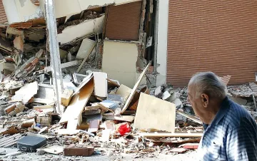 5,1 по Рихтер паникьоса Италия