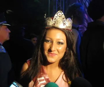 Абитуриентка стана Царица "Роза"