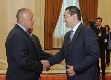 Българо-румънска компания поема Дунав мост 2