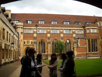 Кеймбридж - да спреш времето