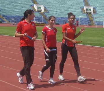 Щафетата на 4х100 м с последна тренировка в София