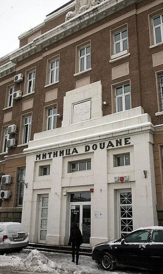 Митничарите масово лъгали в теста за лоялност