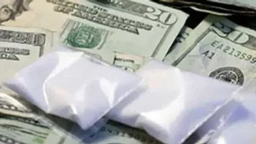 Домашен арест за "кокаинова кралица"