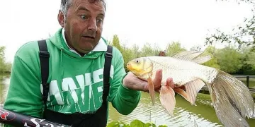 Британец улови риба Франкенщайн