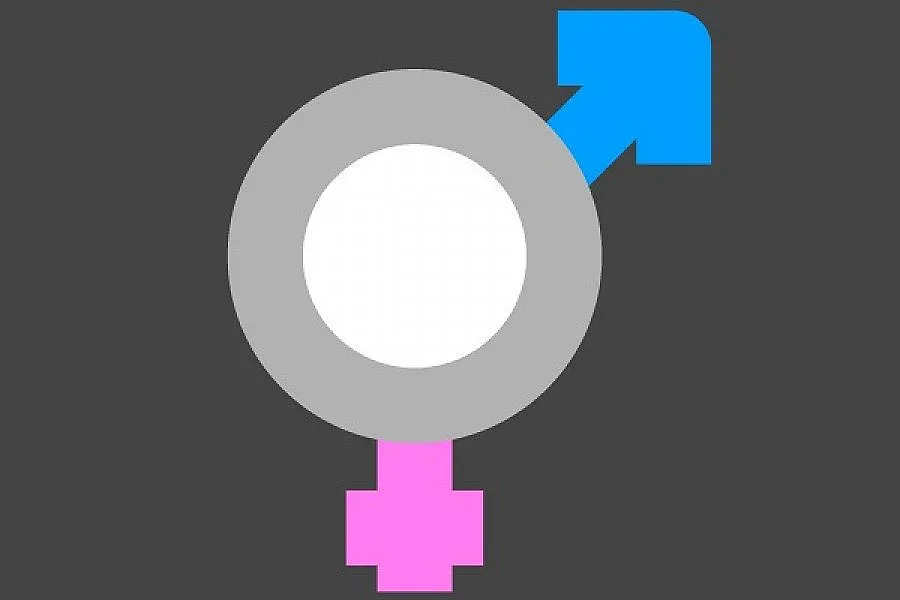 13-годишна смени пола си