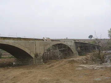 Мостове цъкат като бомби със закъснител