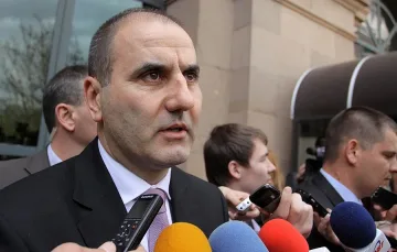 БСП поиска публично извинение от Цветанов