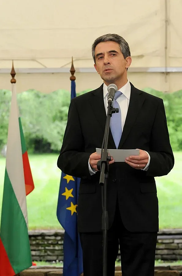 Плевнелиев: Като говорим за трусове, Господ е българин