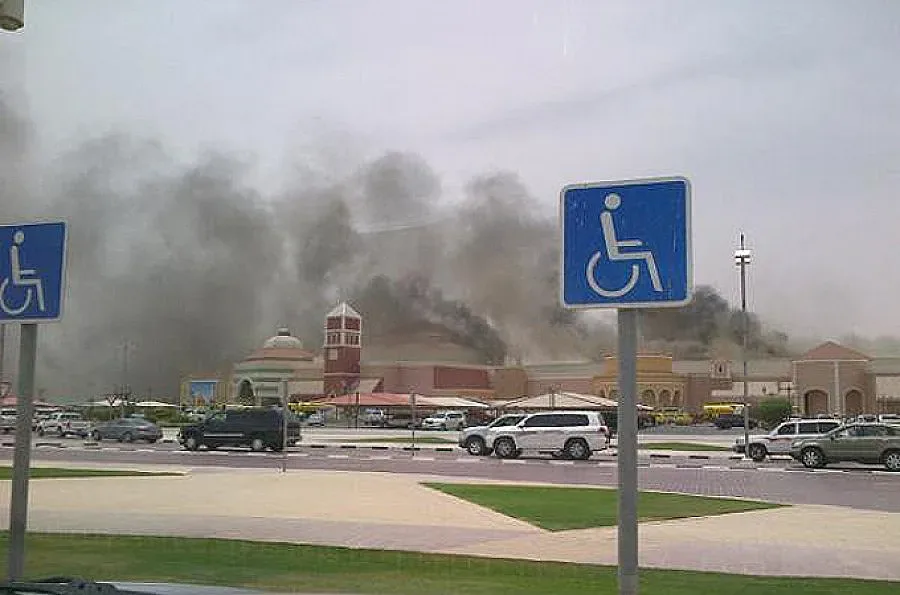 Десетки жертви при пожар в Доха