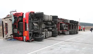 Румънски тираджия с 3 промила запречи "Хемус"