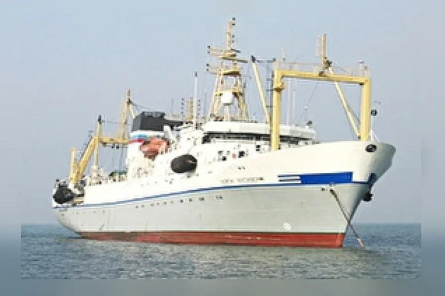 Руски кораб потъна като Титаник