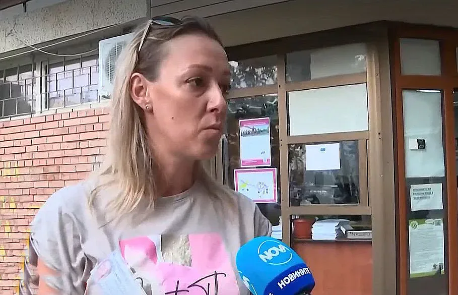 Побеснял мъж размаха пистолет срещу общински служители в София