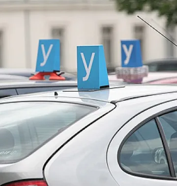 Дебнат бъдещите шофьори с GPS и 5 камери 