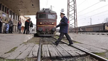 БДЖ пуска допълнителни вагони в 34 влака