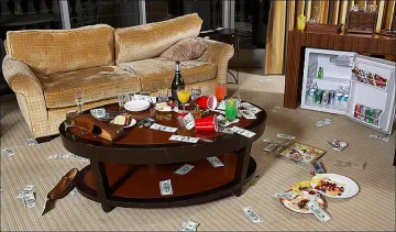 Абитуриенти помляха хотел в Боровец