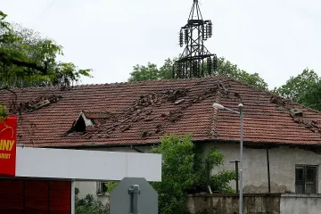 Тарикати мамят с жилища след трусовете